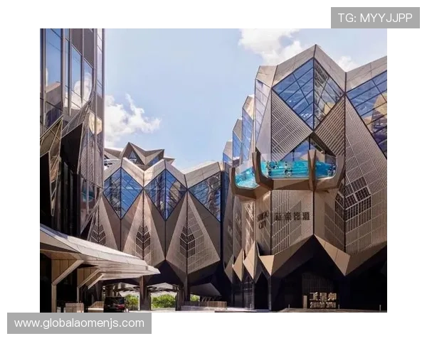 访问澳门新濠影业官网获取最新娱乐项目介绍、优惠活动及会员专属权益，享受优质娱乐体验